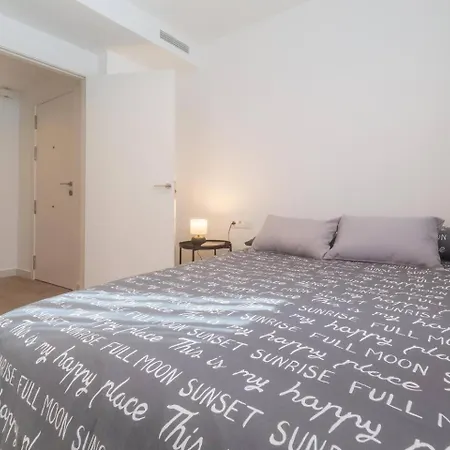 Apartment Market Deluxe